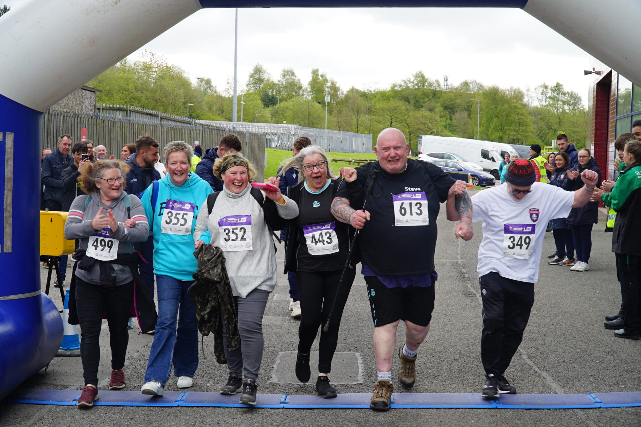 Bolton Comes together for Community 10K - Bolton Wanderers in the Community